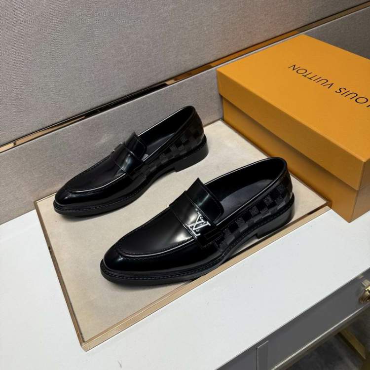 Picture of Louis Vuitton Shoes _SKULVsz39-45hnh061714586